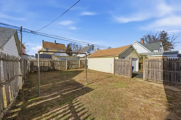 $429,000 | 28-30 Cherrelyn Street, Springfield, MA 01104