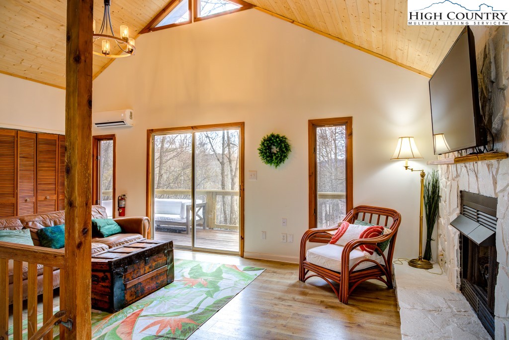 291 Laurel Ridge Banner Elk, NC 28604 - Photo 3 of 48 Gallery Image 3