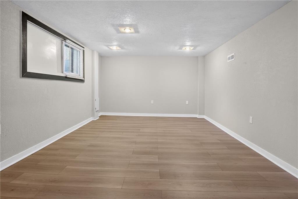 6315 East Red Bridge Road Kansas City, MO 64134 - Photo 33 of 34
