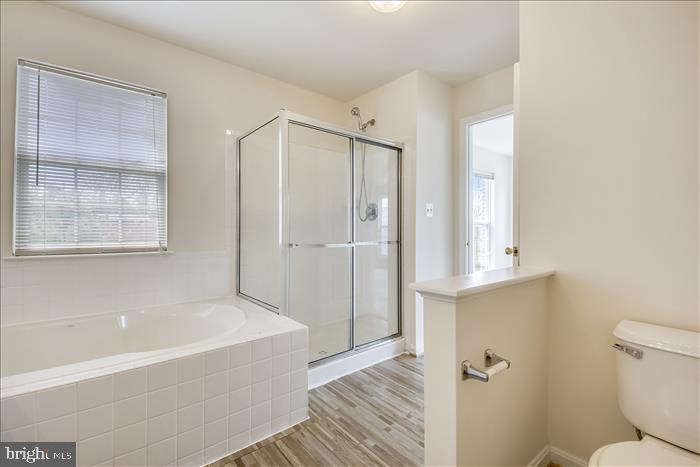 119 Mountain Creek Circle Frederick, MD 21702 - Photo 18 of 34 Master Bath