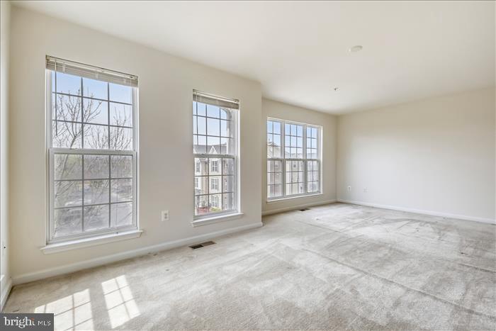 119 Mountain Creek Circle Frederick, MD 21702 - Photo 23 of 34 Master Bedroom