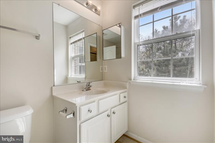 119 Mountain Creek Circle Frederick, MD 21702 - Photo 25 of 34 Second bathroom