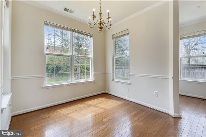 119 Mountain Creek Circle Frederick, MD 21702 - Photo 8 of 34 Dining Room