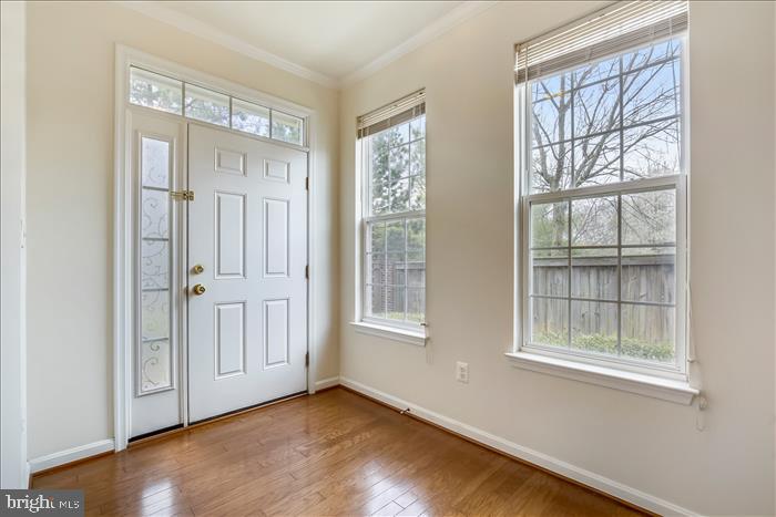 119 Mountain Creek Circle Frederick, MD 21702 - Photo 9 of 34 Entrance