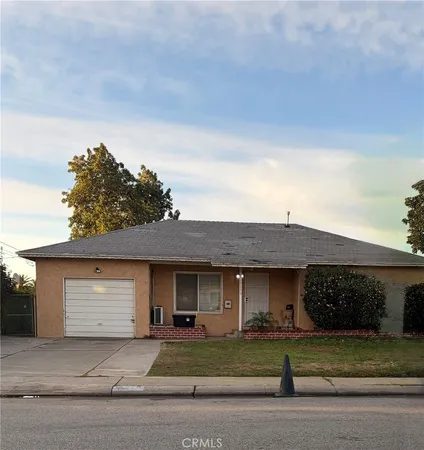 $3,000 | 17273 Seville Avenue, Fontana, CA 92335