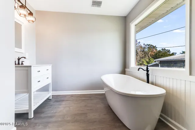 $1,750 | 1110 Allen Alexander Street, Abbeville, LA 70510