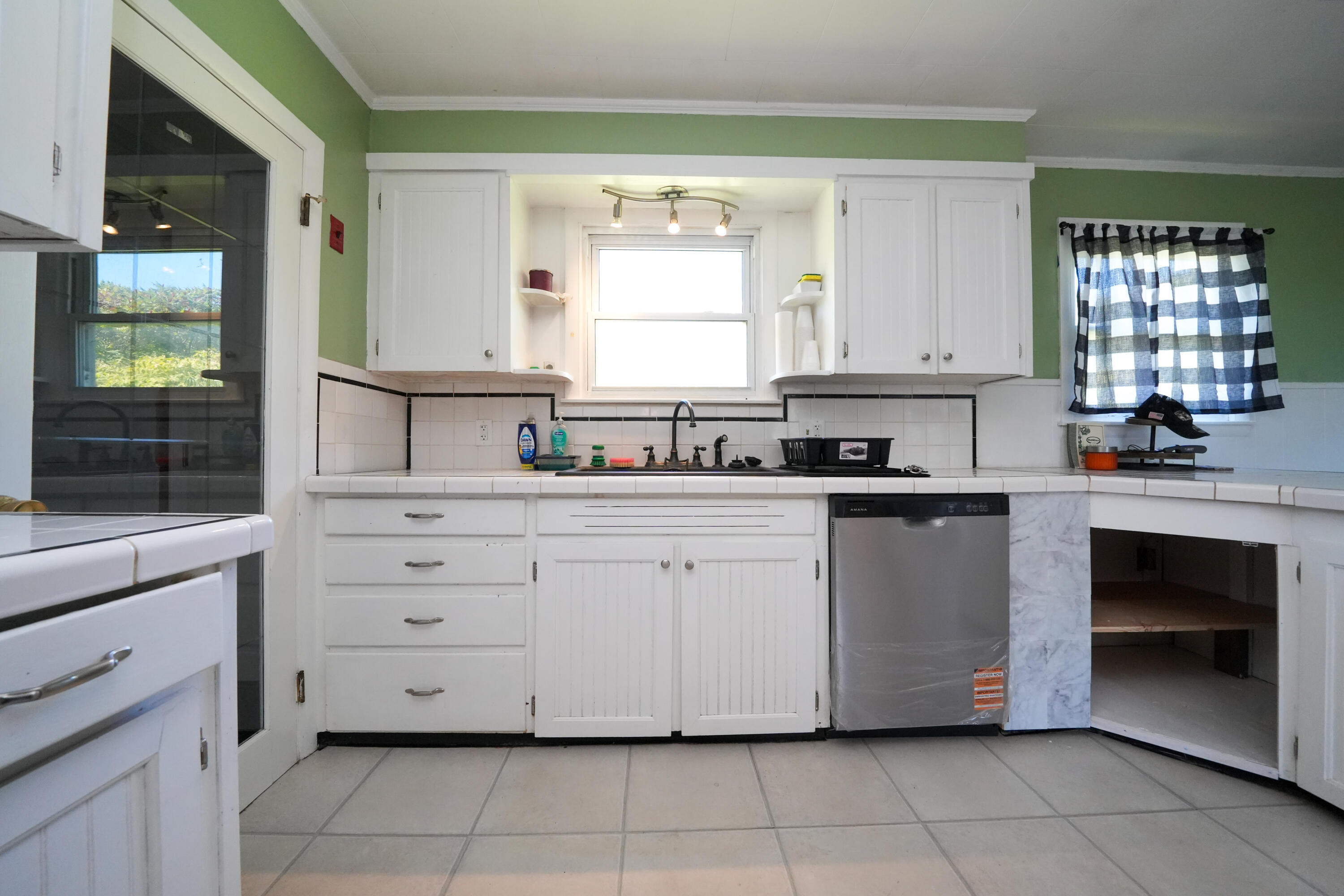 455 Billings Road Hermon, ME 04401 - Photo 9 of 23 DSC09091-2