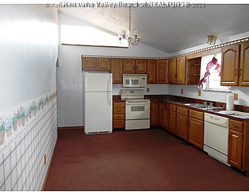 175 Ridgeview Drive Ripley, WV 25271 - Photo 3 of 16 Kitchen.