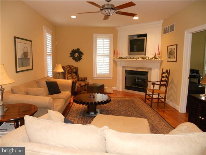 630 New Albany Road Moorestown, NJ 08057 - Photo 16 of 23 Family Room