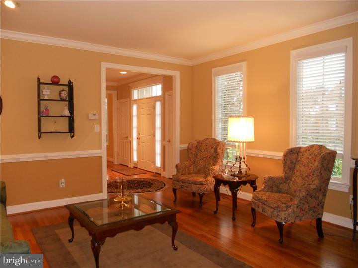 630 New Albany Road Moorestown, NJ 08057 - Photo 22 of 23 Living Room