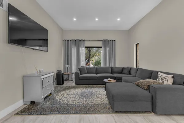 $455,000 | 5803 Los Santos Drive, Unit 19, Palm Springs, CA 92264