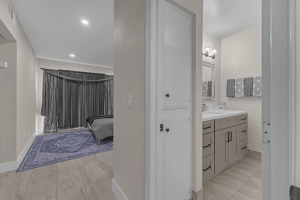 $455,000 | 5803 Los Santos Drive, Unit 19, Palm Springs, CA 92264