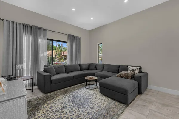 $455,000 | 5803 Los Santos Drive, Unit 19, Palm Springs, CA 92264
