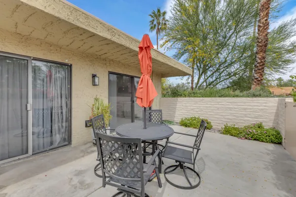 $455,000 | 5803 Los Santos Drive, Unit 19, Palm Springs, CA 92264