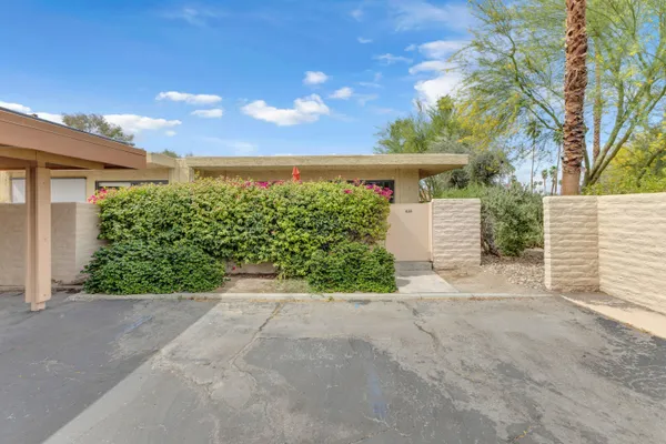 $455,000 | 5803 Los Santos Drive, Unit 19, Palm Springs, CA 92264