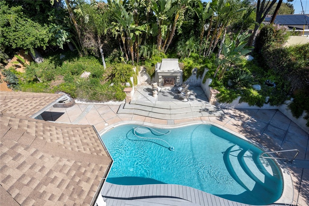 806 Adlena Drive Fullerton, CA 92833 - Photo 32 of 37 a view of outdoor space and yard