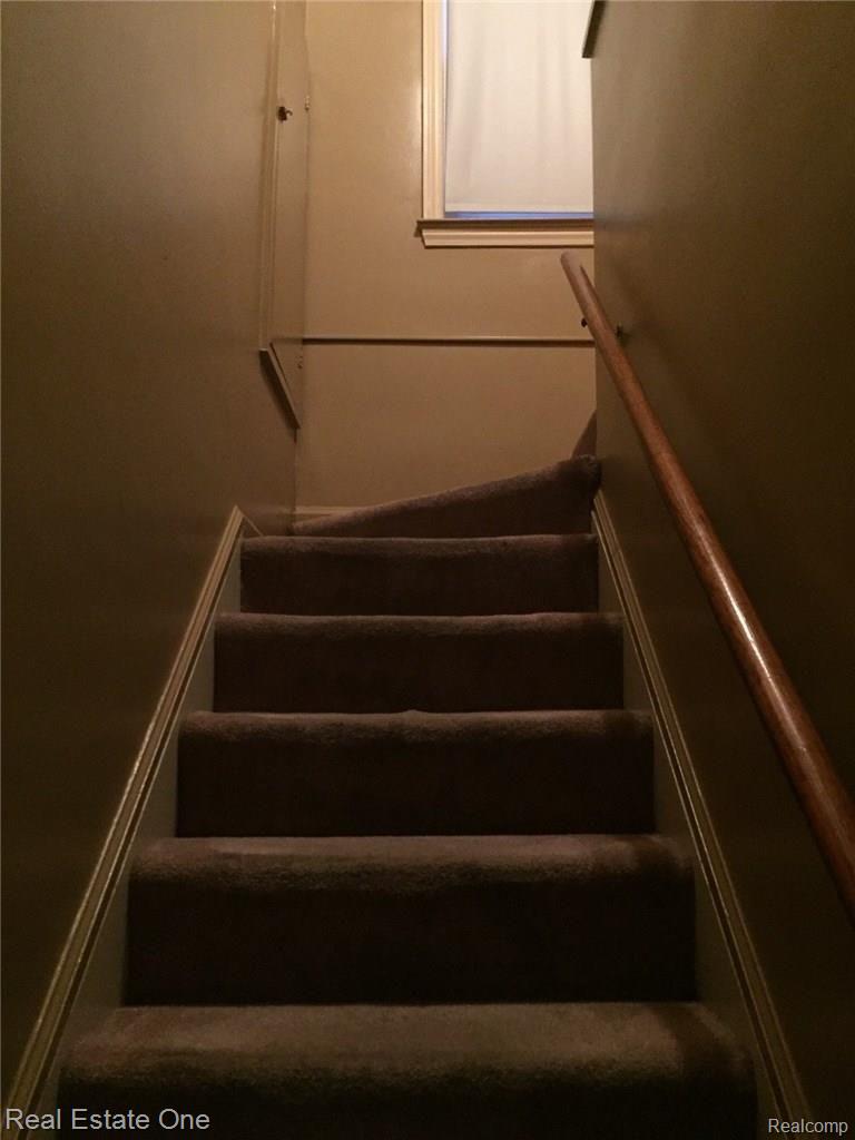 16563 Burt Road Detroit, MI 48219 - Photo 20 of 34 112.jpg