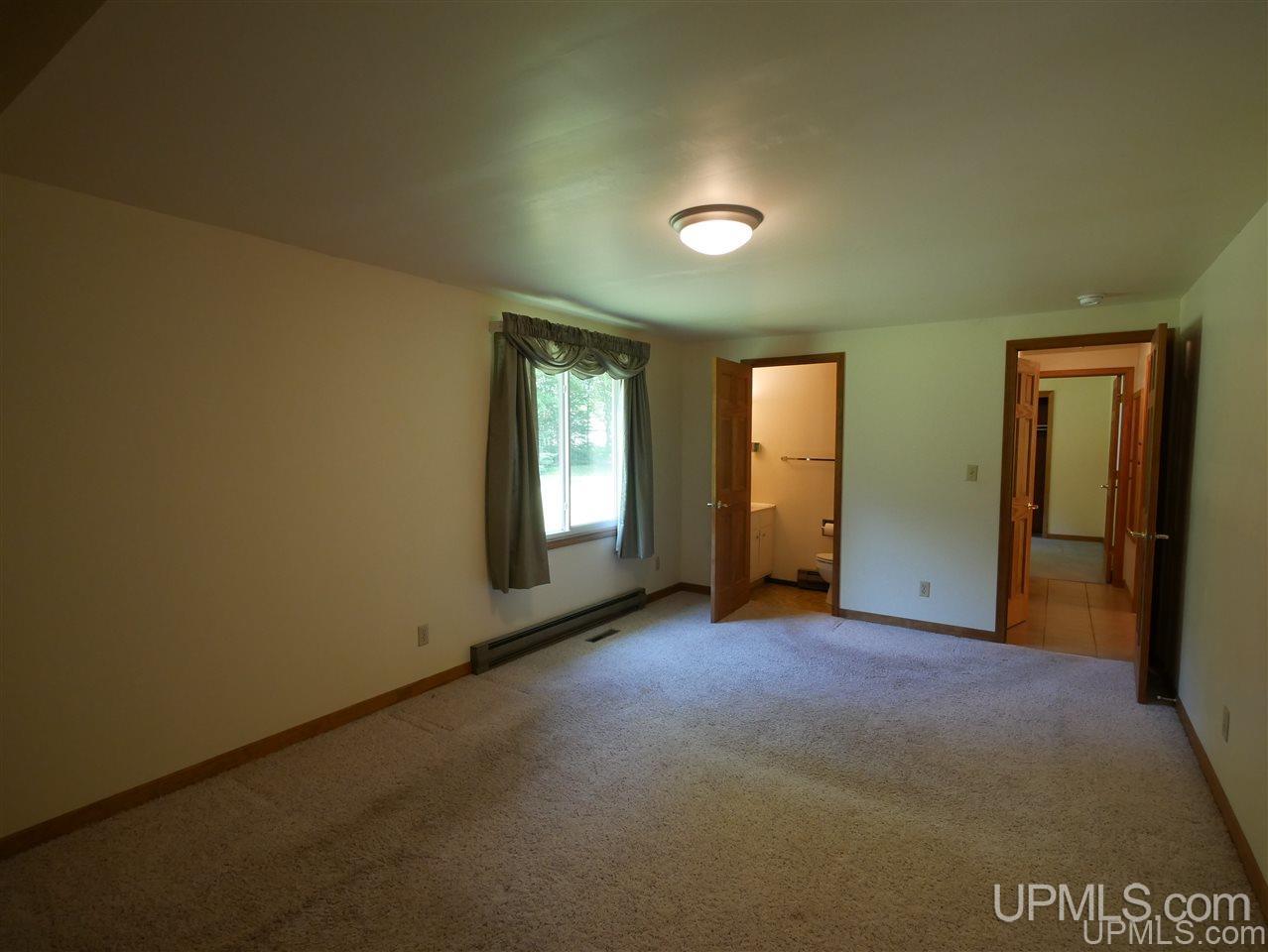 53073 Hendrickson Road Hancock, MI 49930 - Photo 20 of 50