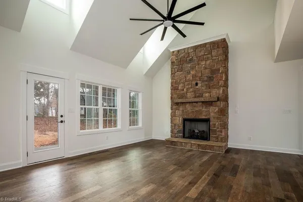 $549,500 | 2931 Reginas Way, Randleman, NC 27317