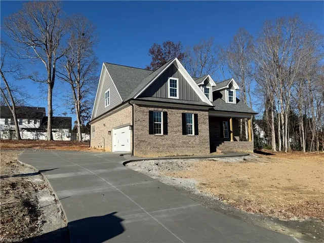 $549,500 | 2931 Reginas Way, Randleman, NC 27317