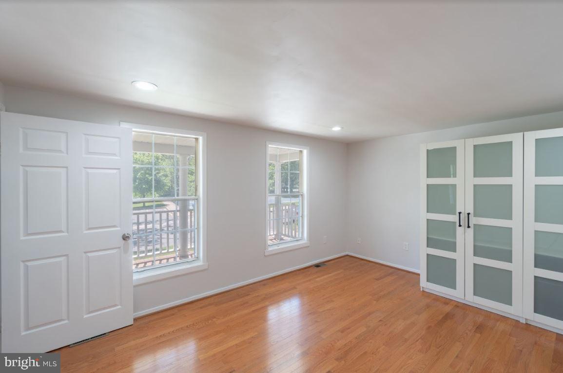 7804 Chicago Avenue Silver Spring, MD 20910 - Photo 9 of 26 Gallery Image 9