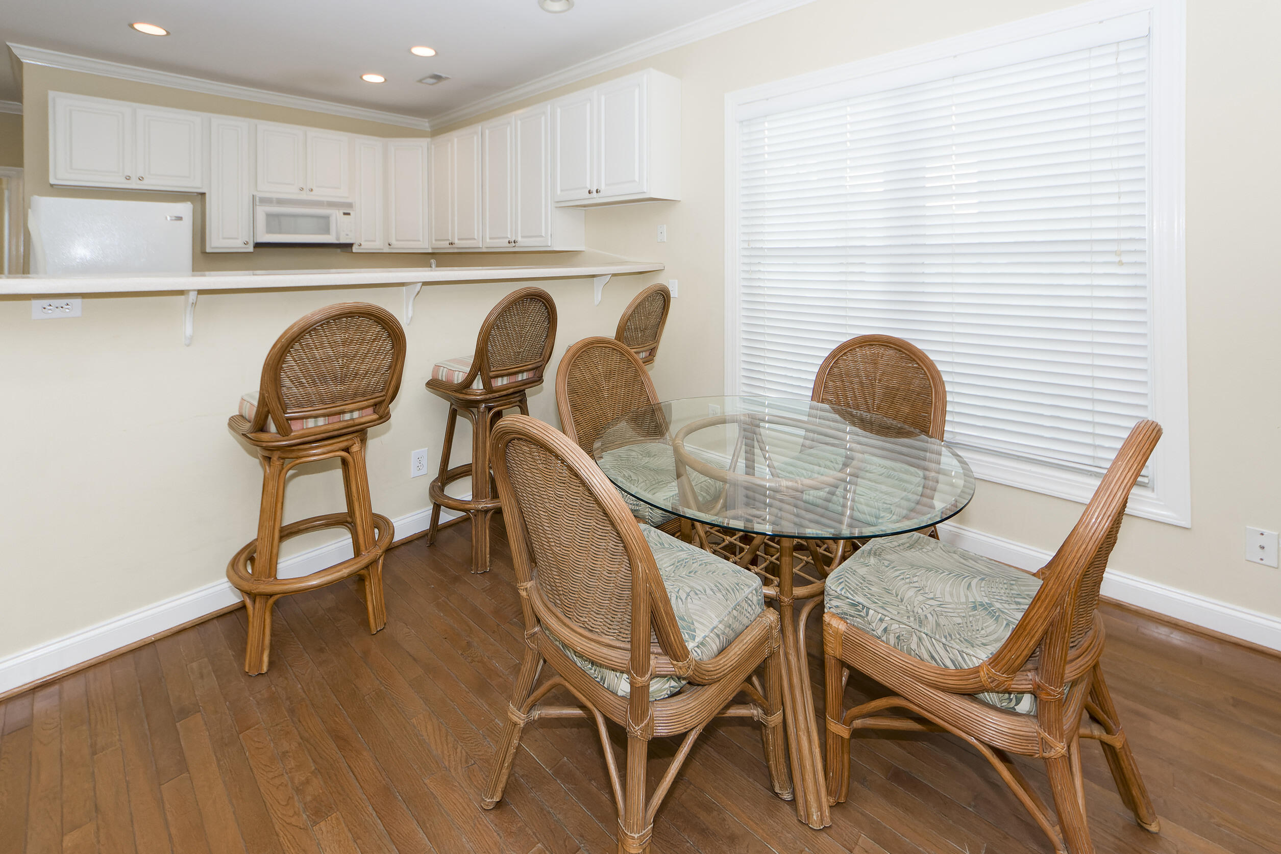 126 Jungle Road, Unit 7C Edisto Beach, SC 29438 - Photo 9 of 37 10