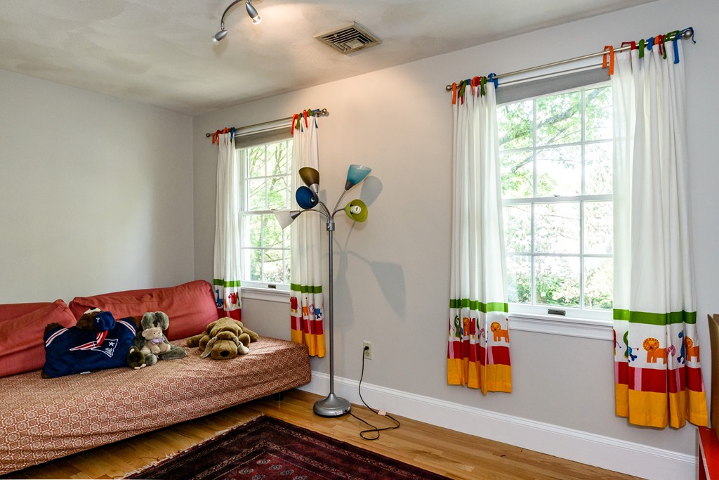 1 Solomon Pierce Road Lexington, MA 02420 - Photo 21 of 28 Gallery Image 21
