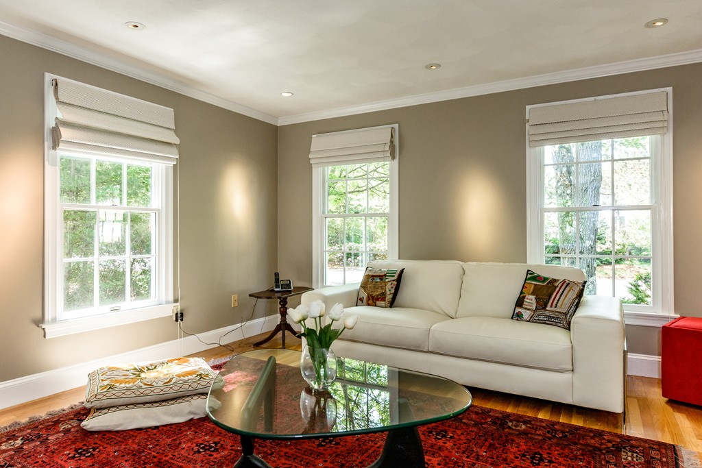 1 Solomon Pierce Road Lexington, MA 02420 - Photo 4 of 28 Gallery Image 4