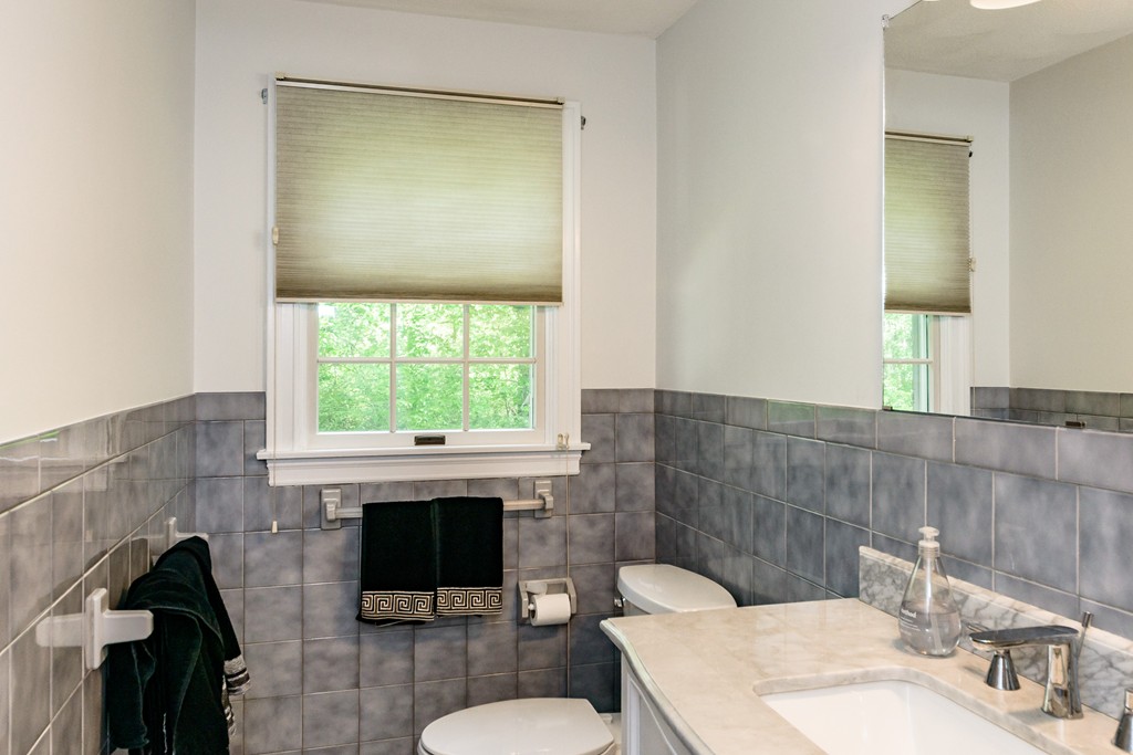 1 Solomon Pierce Road Lexington, MA 02420 - Photo 7 of 28 Gallery Image 7