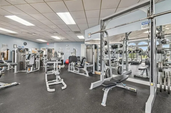 $2,245 | 8983 Wade Street, Unit 9306, Weeki Wachee, FL 34613