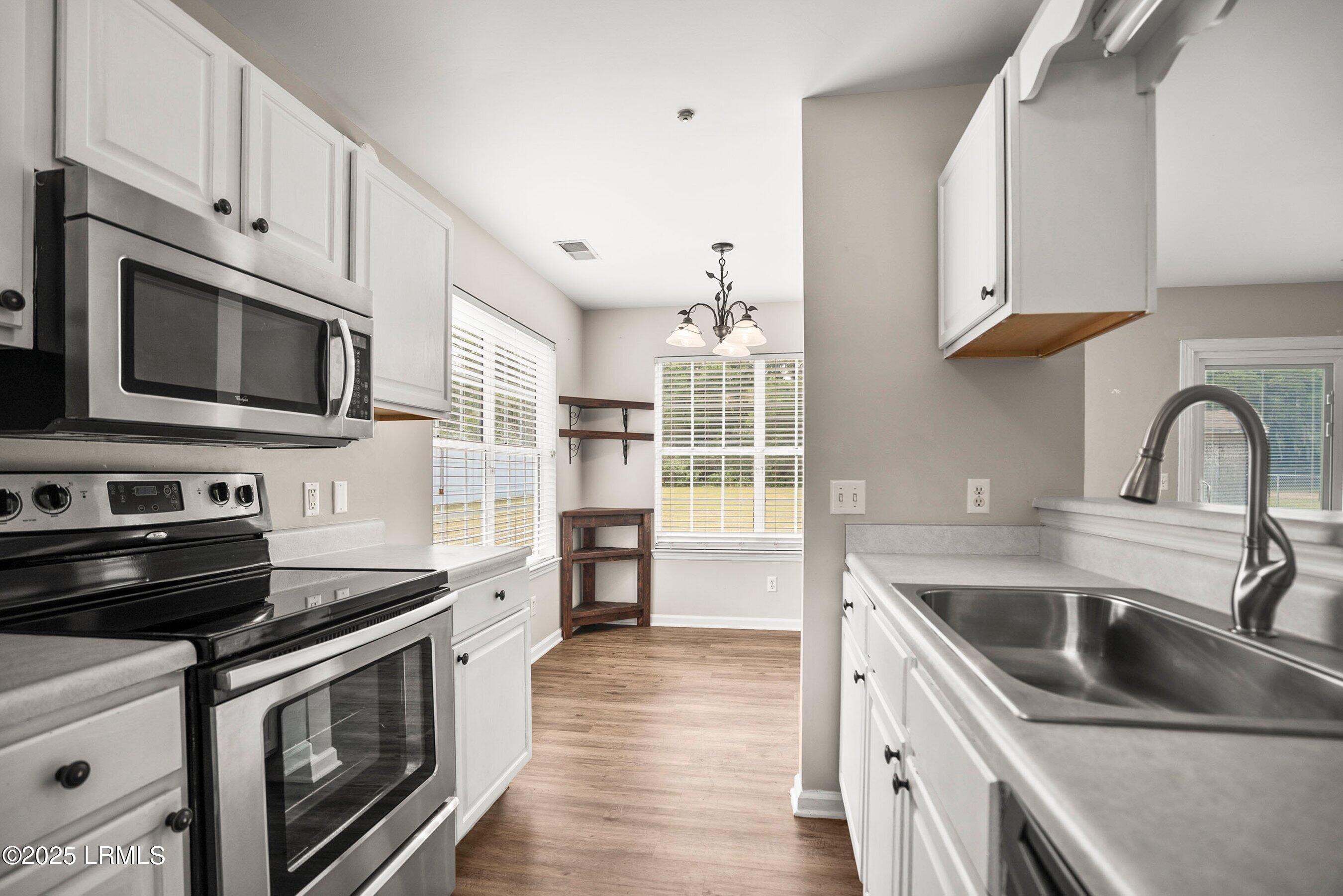 2718 Waddell Road Beaufort, SC 29902 - Photo 12 of 43 DSC03984-55.jpg-SMALL