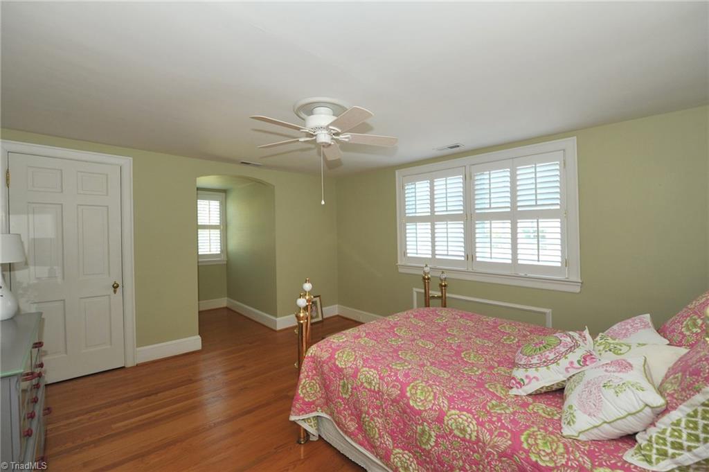 1616 Reynolda Road Winston-Salem, NC 27104 - Photo 17 of 21 Gallery Image 17