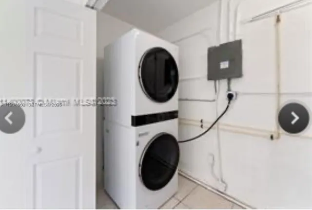 $890,000 | 2914 Southwest 92nd Court, Miami, FL 33165