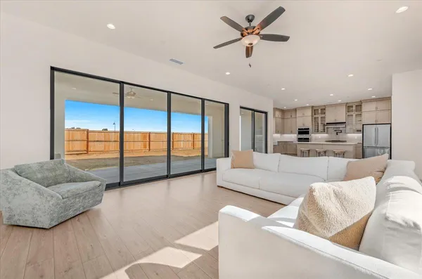 $825,000 | 1023 Beaver Pond Loop, Madera, CA 93636