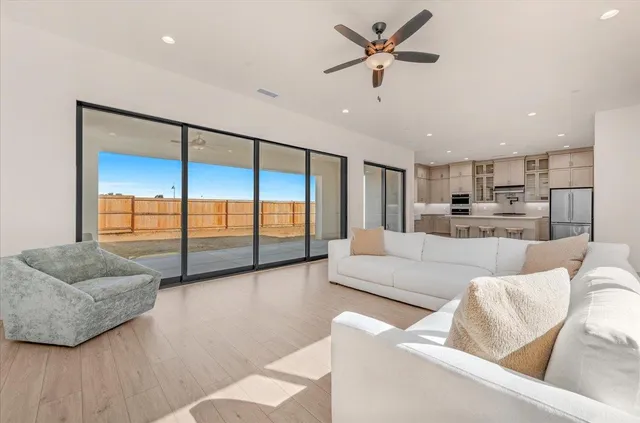 $875,000 | 1023 Beaver Pond Loop, Madera, CA 93636