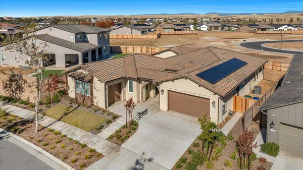 $825,000 | 1023 Beaver Pond Loop, Madera, CA 93636