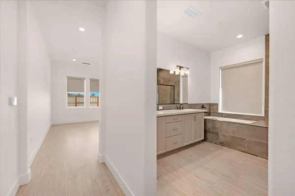 $825,000 | 1023 Beaver Pond Loop, Madera, CA 93636