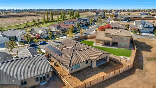 $825,000 | 1023 Beaver Pond Loop, Madera, CA 93636
