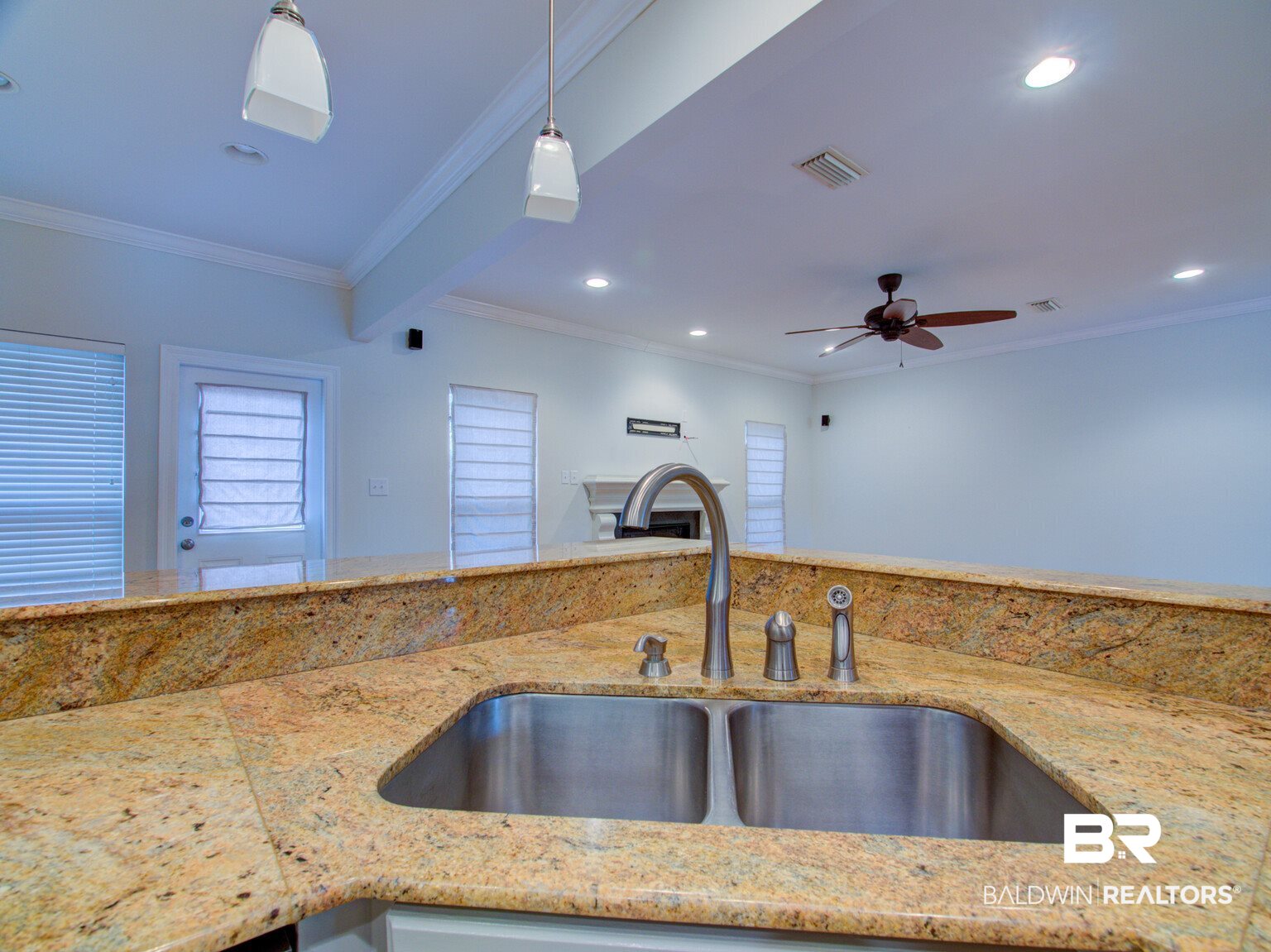 105 Raphael Semmes Drive West Daphne, AL 36527 - Photo 8 of 47