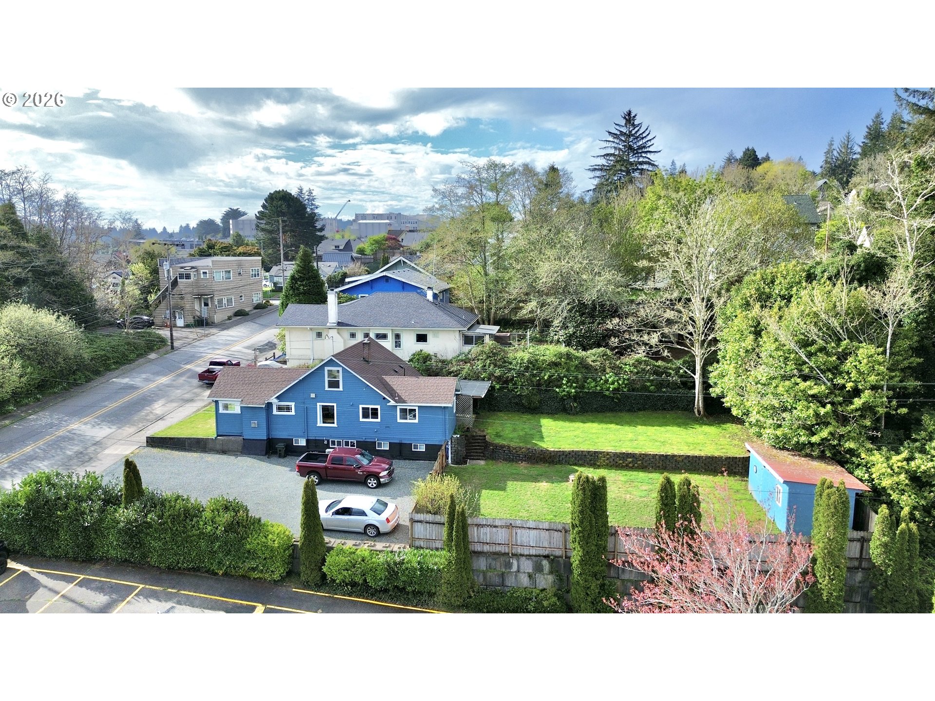 369 South 10th Street Coos Bay, OR 97420 - Photo 2 of 48