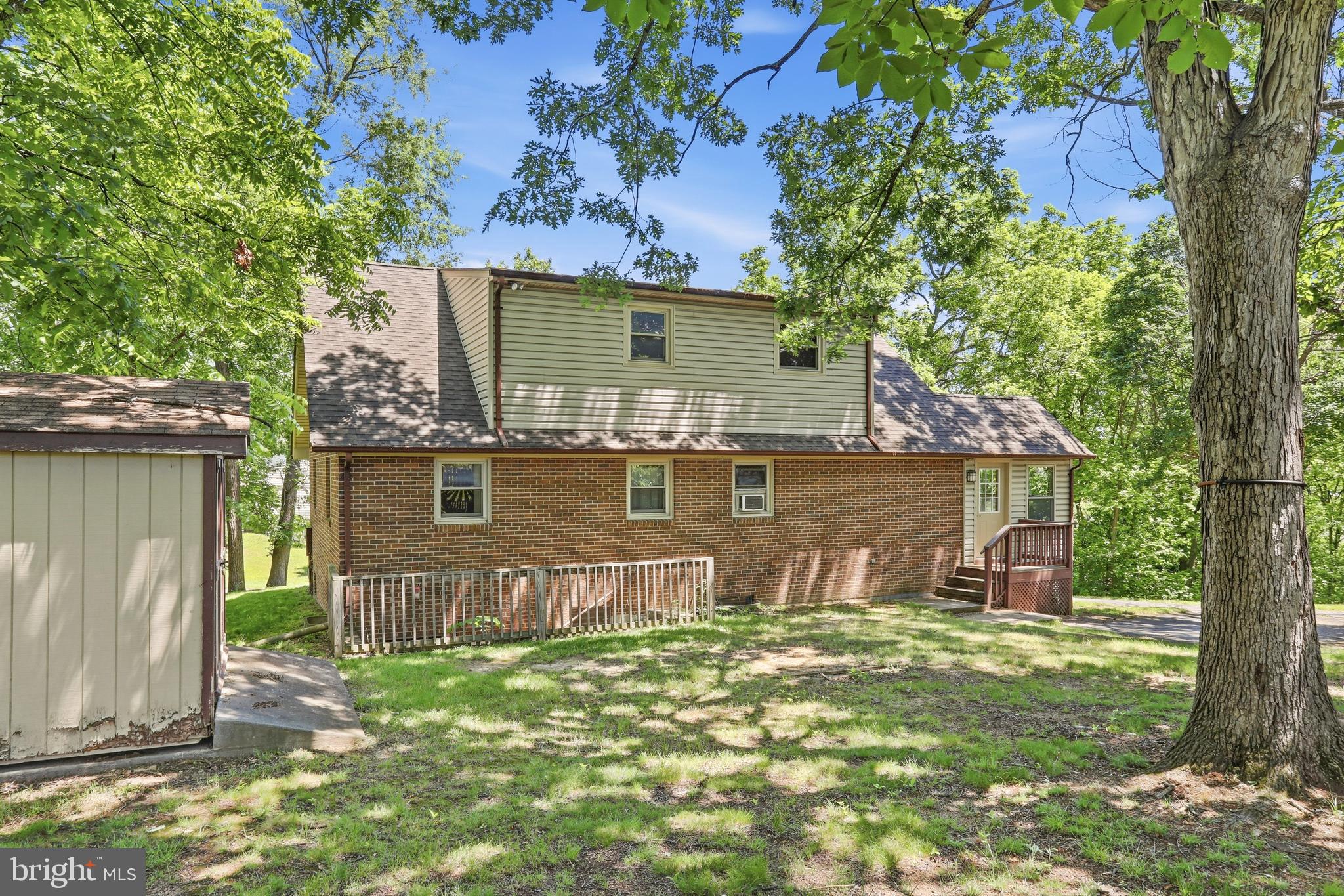 206 Dogwood Road Winchester, VA 22602 - Photo 38 of 39 Back