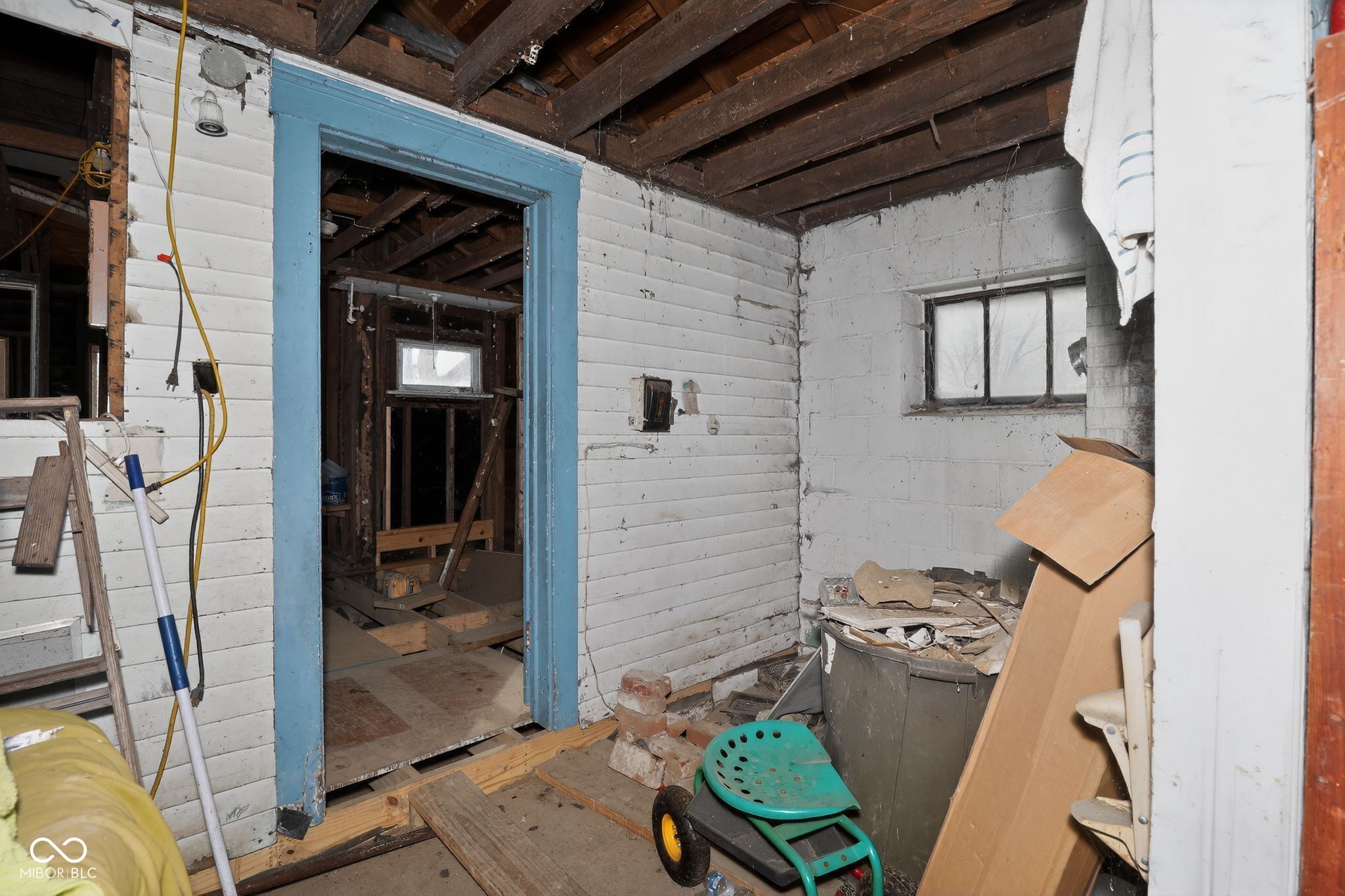 1920 Van Buskirk Road Anderson, IN 46011 - Photo 11 of 19