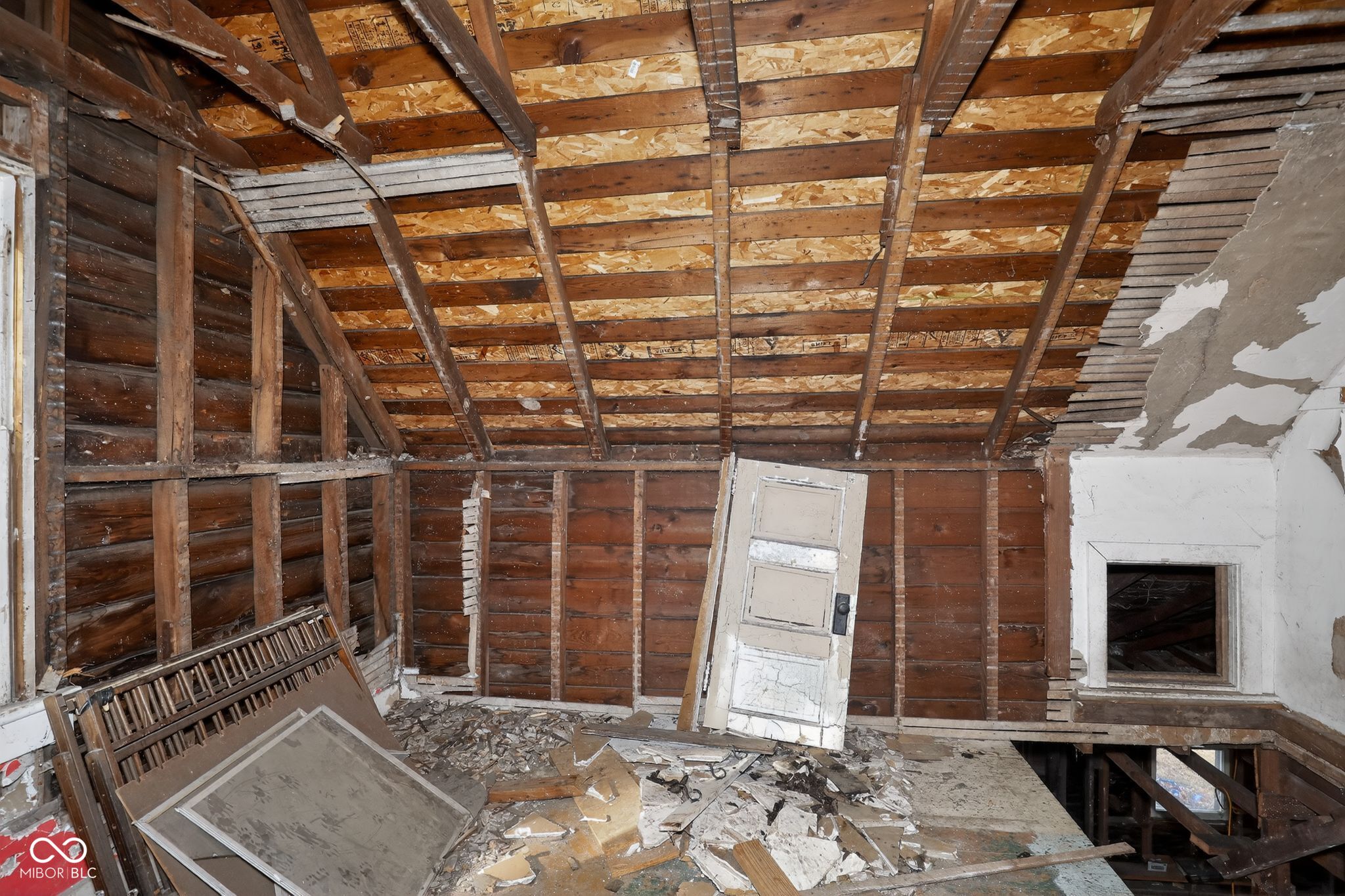 1920 Van Buskirk Road Anderson, IN 46011 - Photo 4 of 19