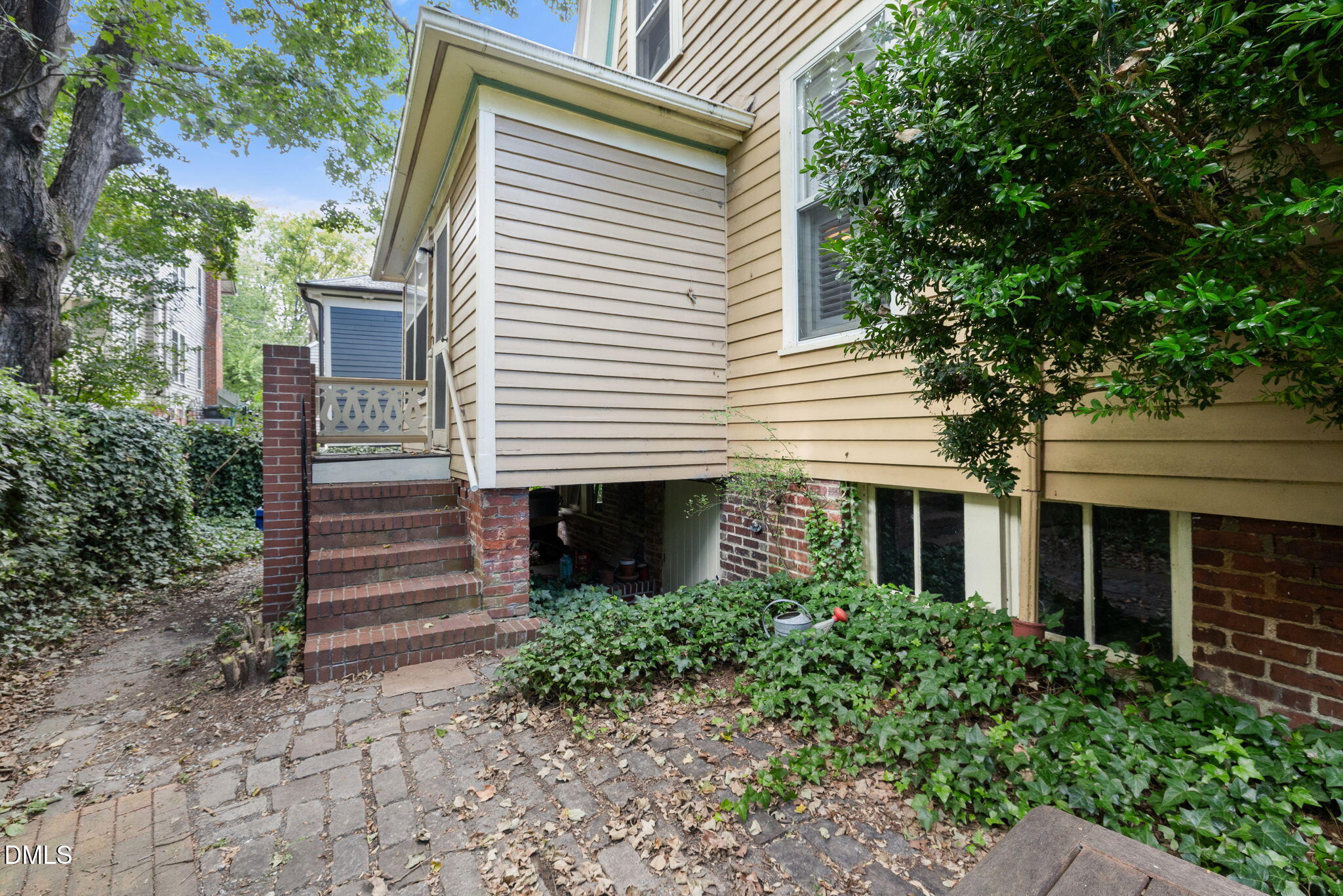 406 East Lane Street Raleigh, NC 27601 - Photo 33 of 42 406 E. Lane St Raleigh