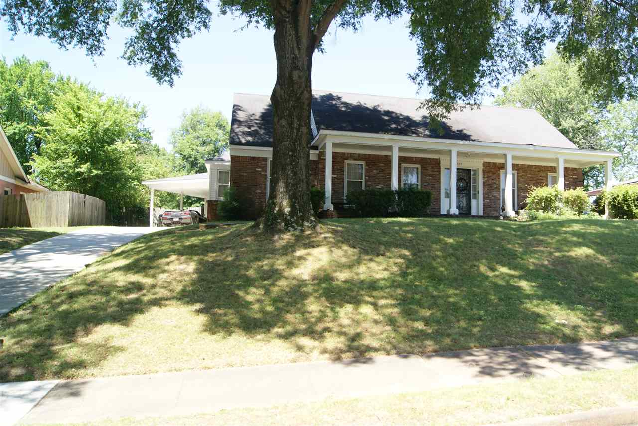 3273 Scotland Road Memphis, TN 38128 - Photo 2 of 25