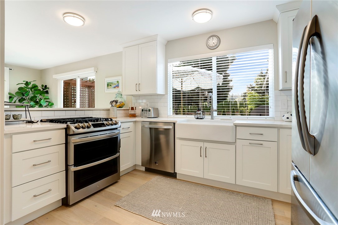 23024 13th Place West Bothell, WA 98021 - Photo 13 of 38