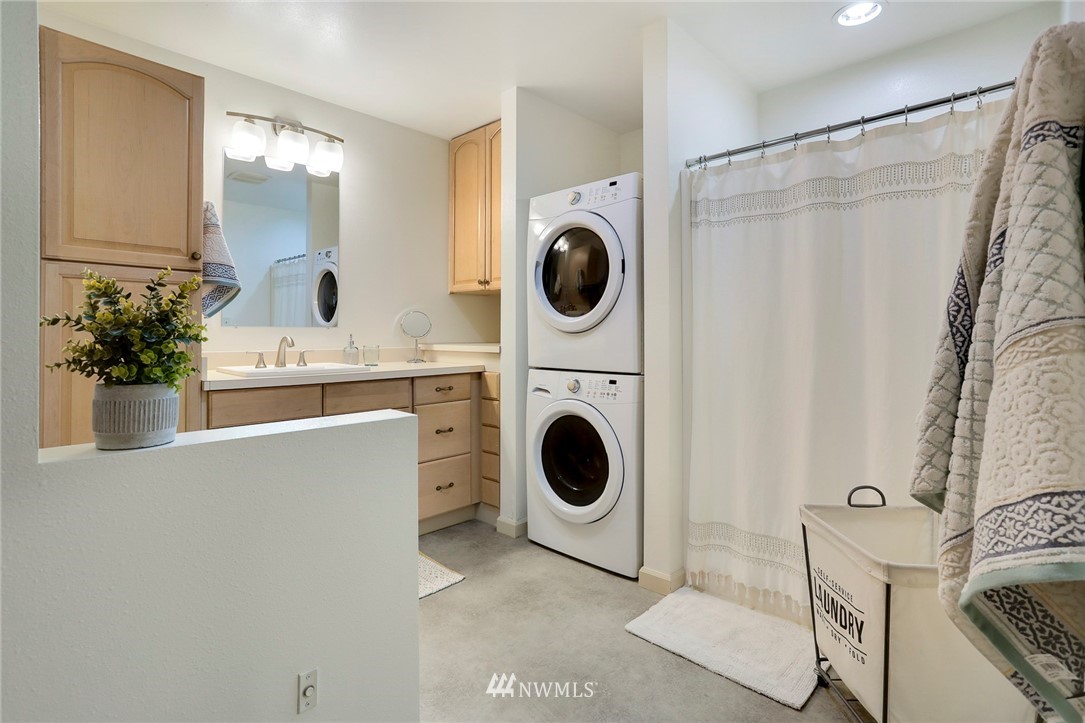 23024 13th Place West Bothell, WA 98021 - Photo 32 of 38