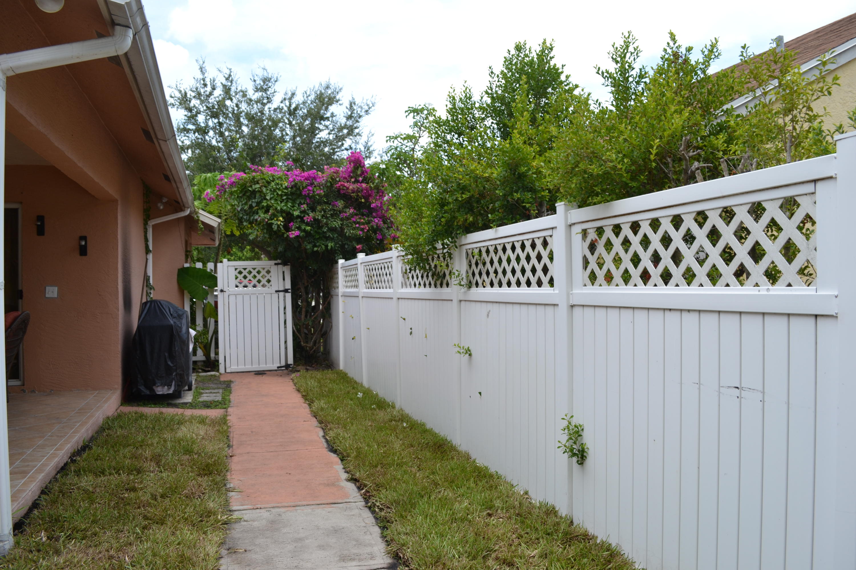 918 Pottawatomie Street Jupiter, FL 33458 - Photo 26 of 26 DSC_0375