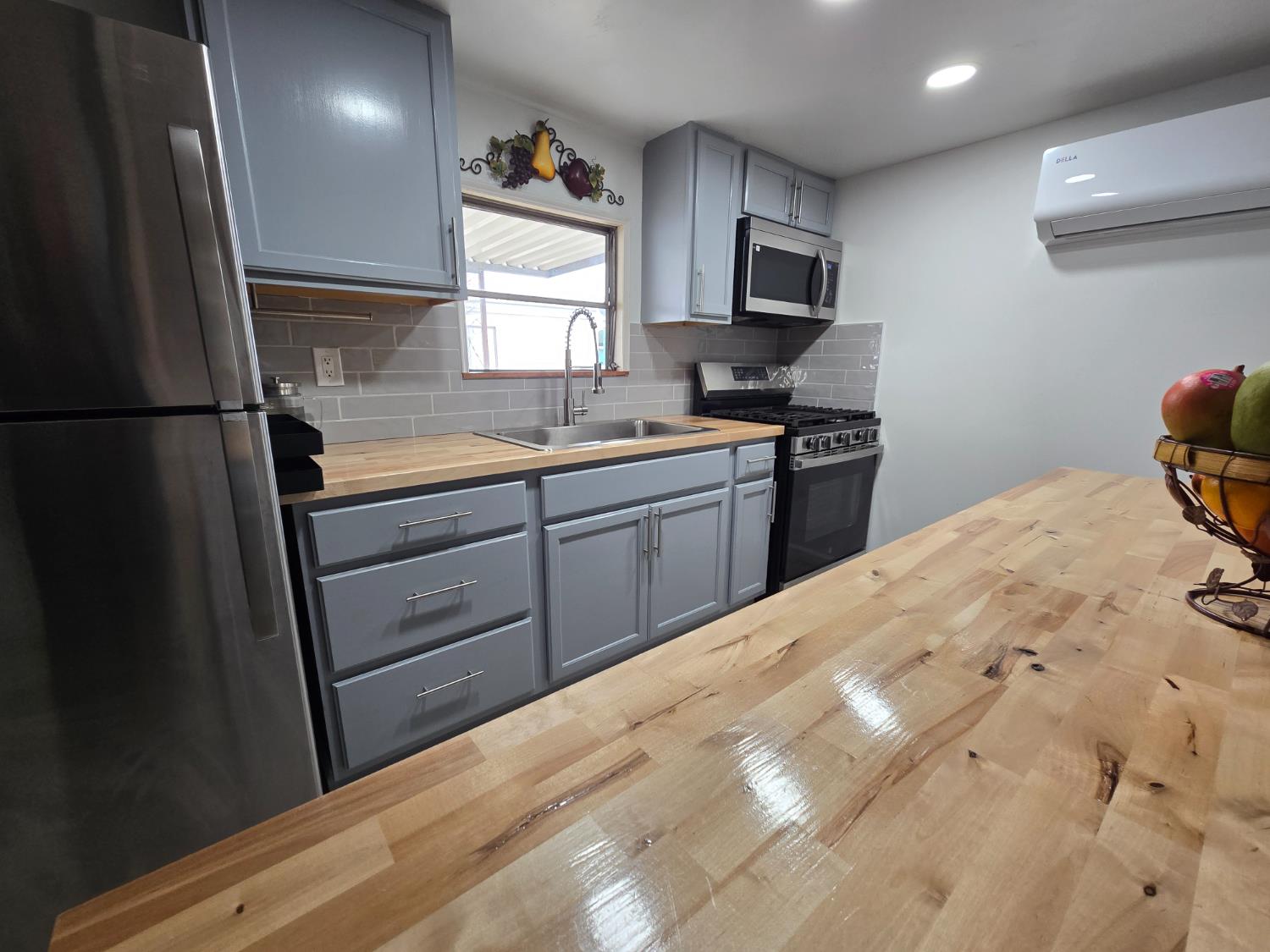 6308 Senator Lane, Unit 53 Sacramento, CA 95828 - Photo 10 of 33