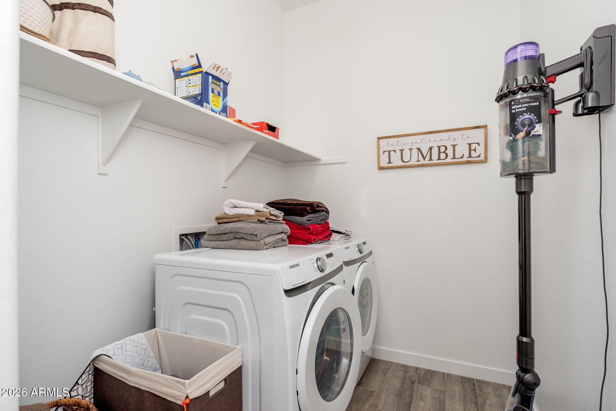3272 West Peak View Road Phoenix, AZ 85083 - Photo 19 of 47 a utility room with dryer and washer